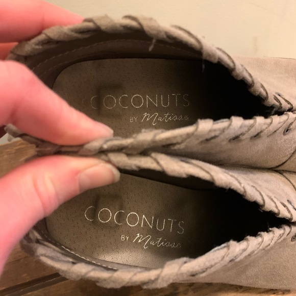 Coconuts by Matisse Alabama Slit Ankle Booties - Picture 4 of 5